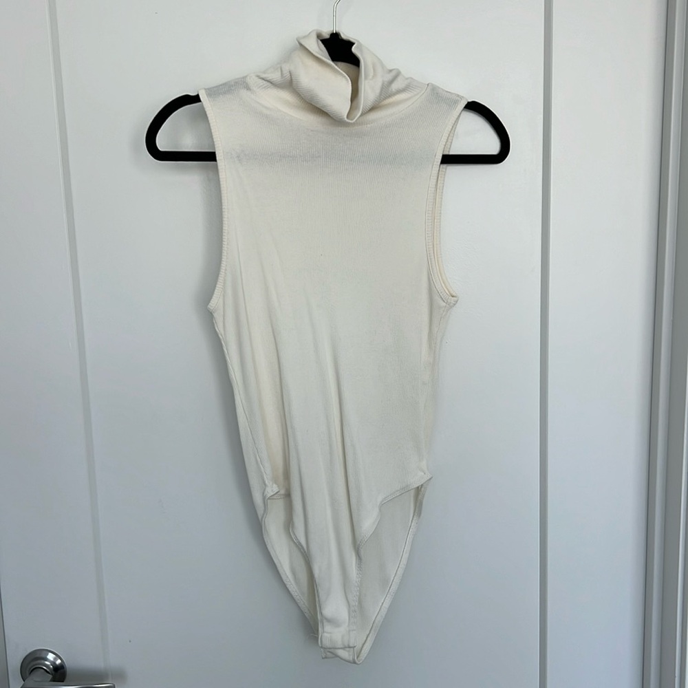 Cream/White Sleeveless Turtleneck Bodysuit